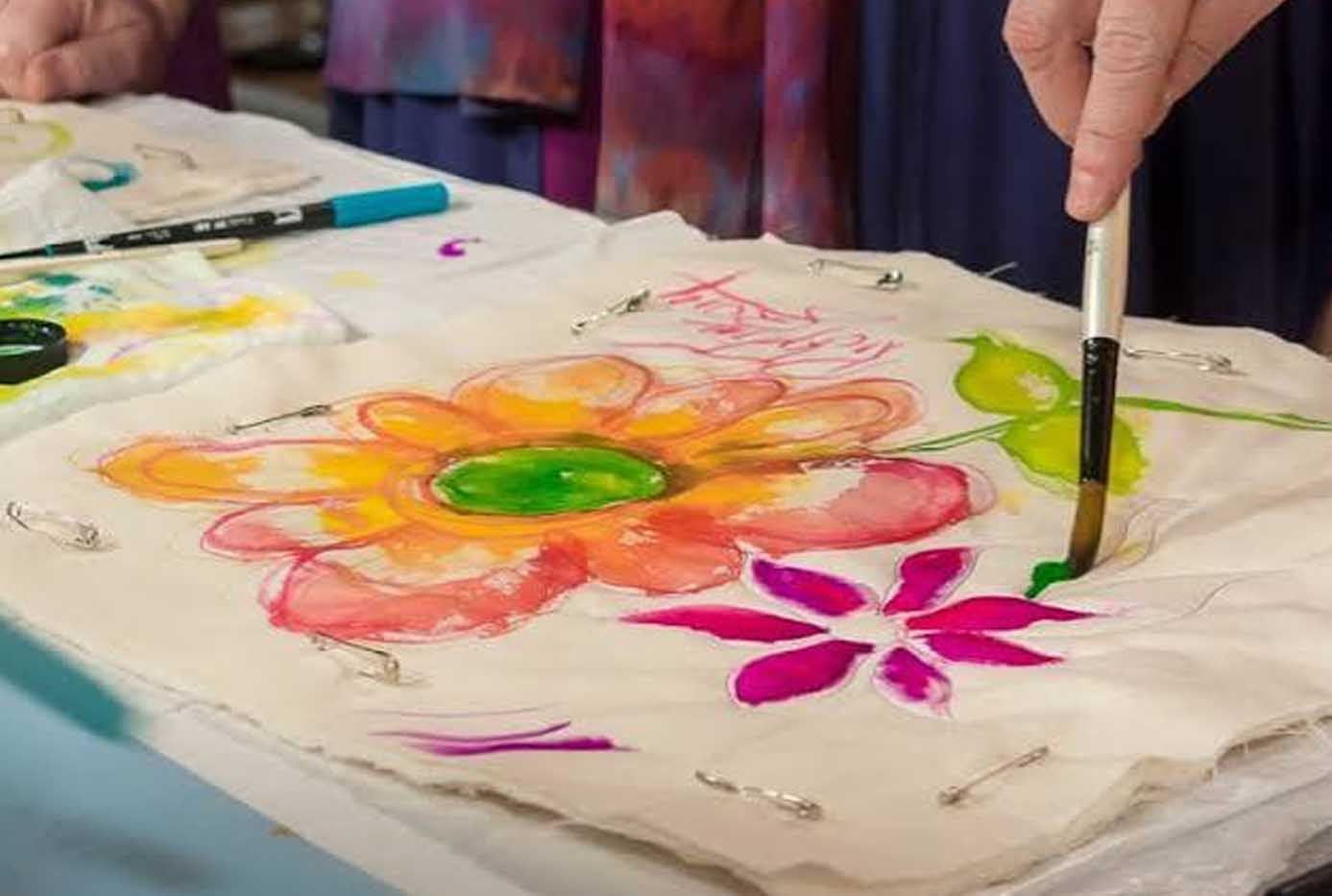نقاشی روی پارچه